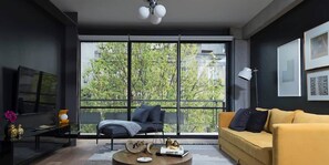 อพาร์ทเมนท์, ปลอดบุหรี่ | บริเวณนั่งเล่น | ทีวีจอแบน