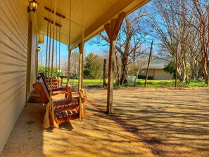 Terrace/patio - Kiepersol Bed and Breakfast (Tyler)