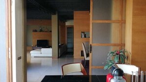 Unclassified image, 3 of 11, button - Villa Contemporaine (Tangier)