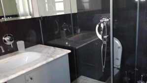 Unclassified image, 2 of 11, button - Villa Contemporaine (Tangier)
