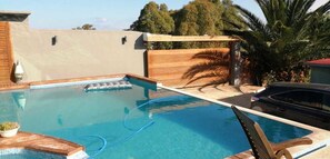 Outdoor pool - Villa Contemporaine (Tangier)
