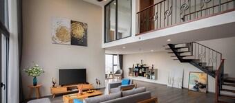 Pentstudio West Lake Hanoi