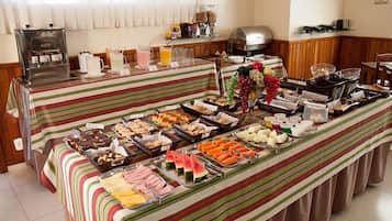 Tägliches inbegriffenes Frühstücksbuffet