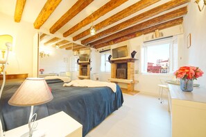 Apartamento, 1 habitación | 1 dormitorio, tabla de planchar con plancha, wifi gratis y ropa de cama