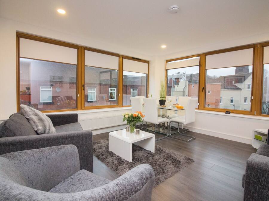 Télévision à écran plat