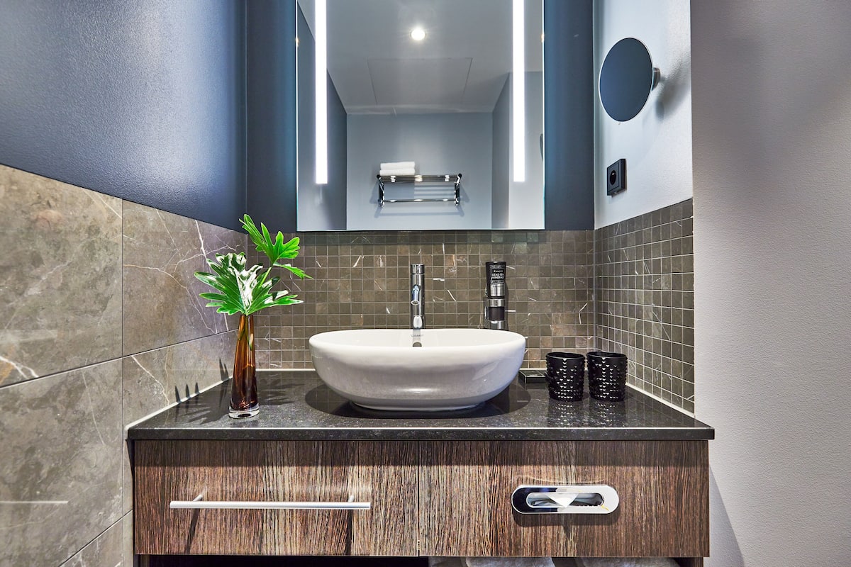 free toiletries, hair dryer, towels