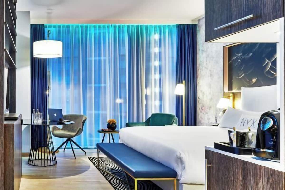 Minibar, in-room safe, desk, soundproofing