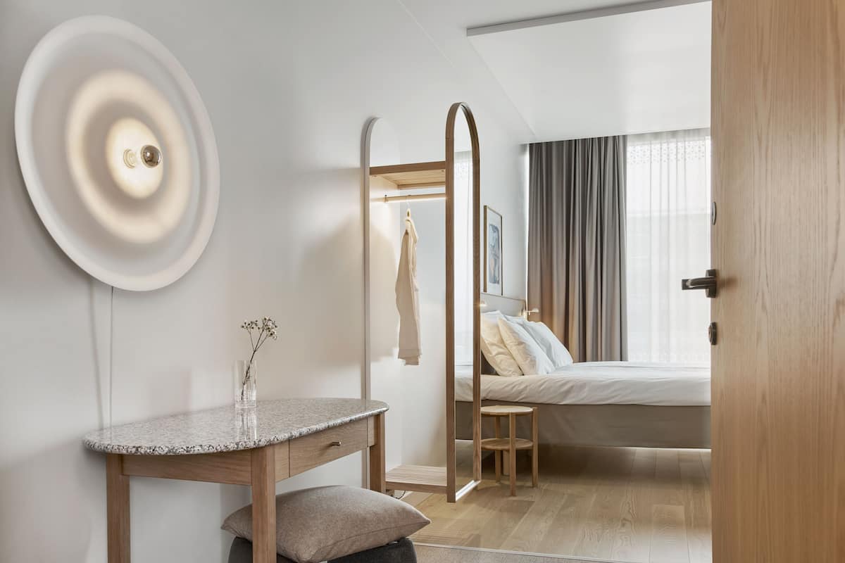 1 Schlafzimmer, Zimmersafe, Schreibtisch, Verdunkelungsvorhänge