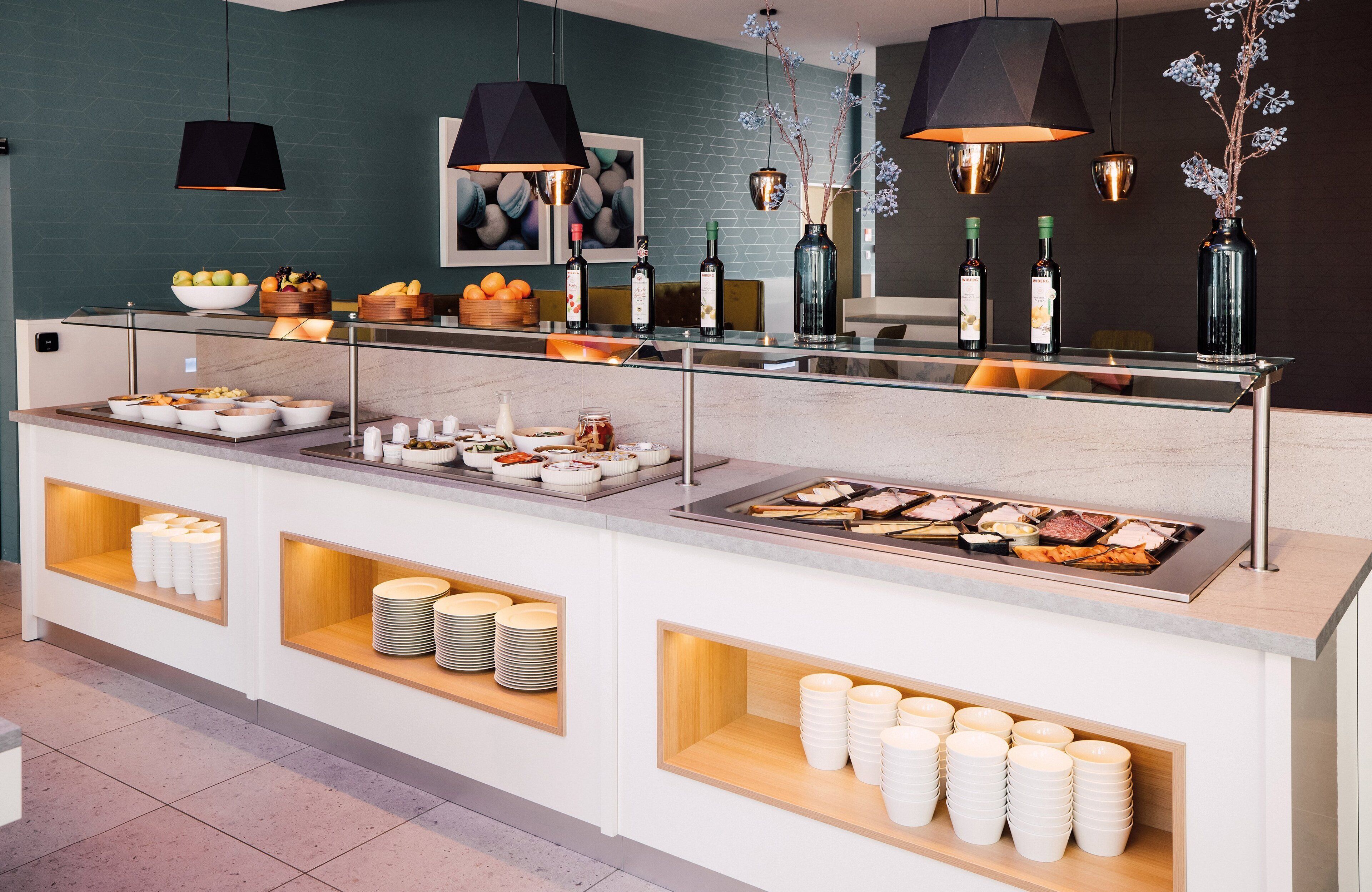 daily buffet breakfast (chf 27 per person)