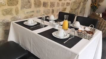 Dagelijks uitgebreid ontbijt inbegrepen