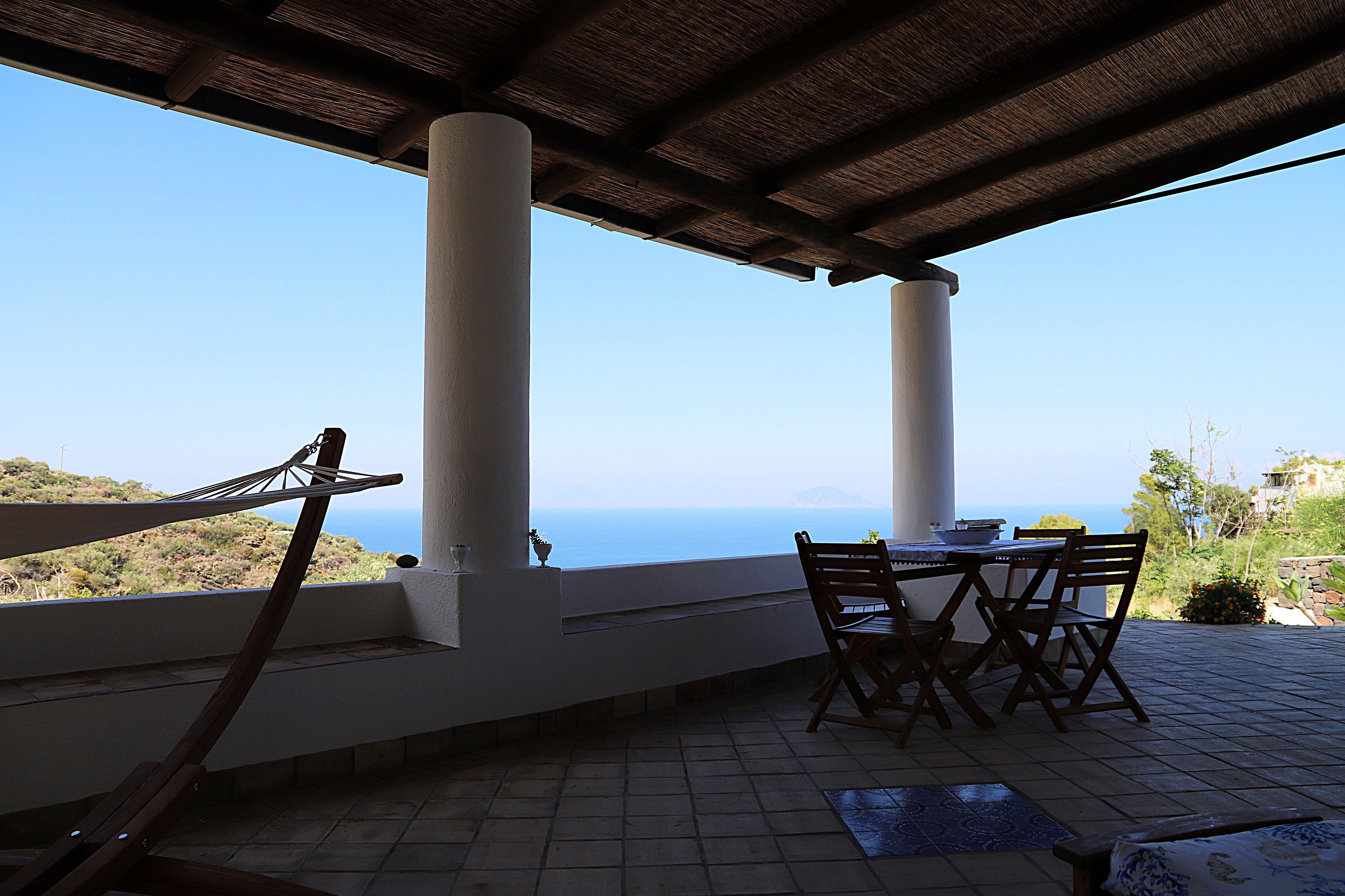Deluxe Suite | Terrace/patio
