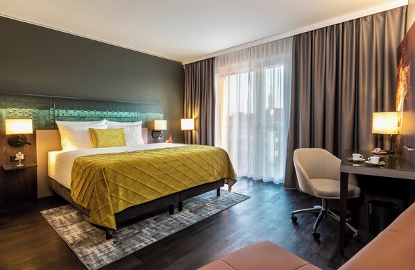 Minibar, in-room safe, desk, soundproofing