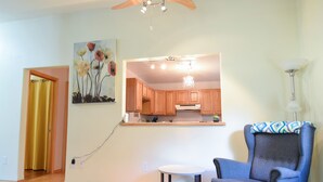 House | Área de sala de estar | Televisión de pantalla plana