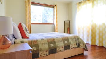 House | Free WiFi, bed sheets