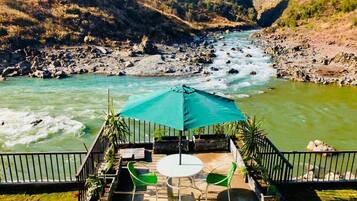 Sarapan siap masak setiap hari (PKR 595 per orang)