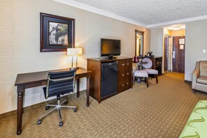 Room, 1 King Bed with Sofa bed, Non Smoking | Desk, iron/ironing board, free cribs/infant beds, rollaway beds