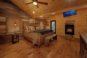 3 bedrooms, iron/ironing board, Internet, bed sheets