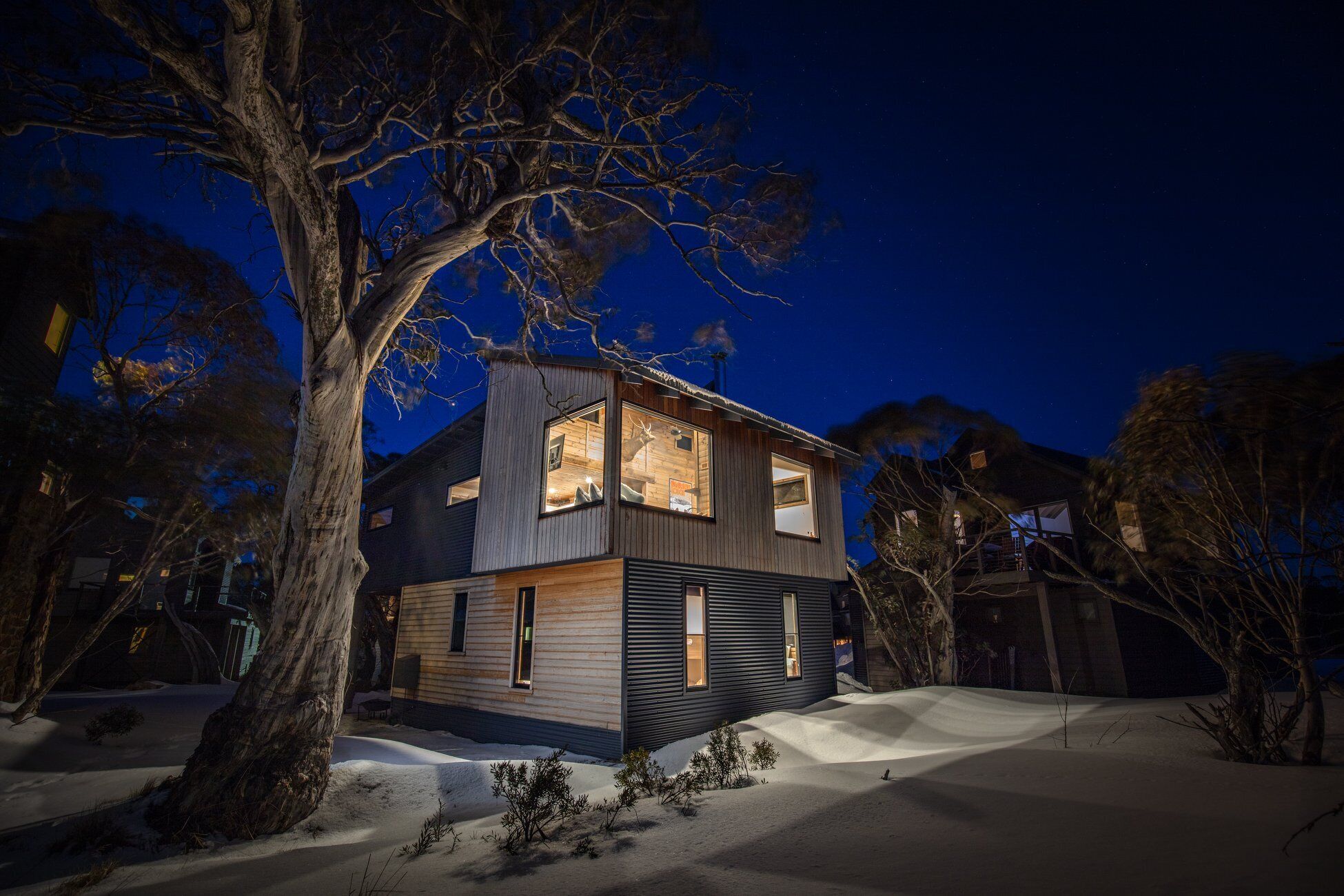 Bearskin Lodge- Alpine Family Chalet — image 12
