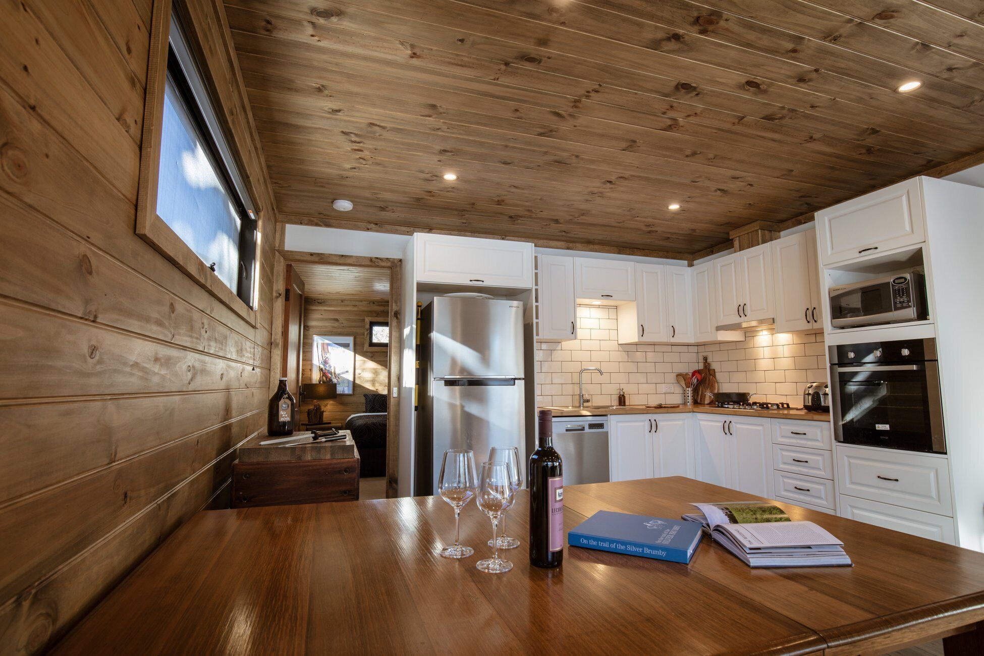 Bearskin Lodge- Alpine Family Chalet — image 8