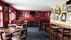 Bar (on property) - Motel Cortez (Tijuana)