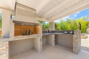 Terrace/patio - Holiday house KAI with private pool (Pinezici)