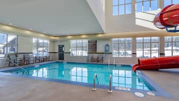 Una piscina techada