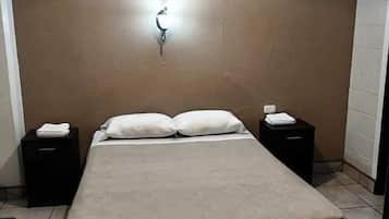 Family Room | In-room safe, free WiFi, bed sheets