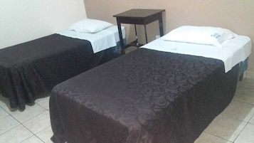Wifi gratis y ropa de cama 