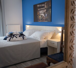 Deluxe Double or Twin Room, Terrace | Egyptian cotton sheets, premium bedding, Tempur-Pedic beds, free minibar - Mary's Tower (Bologna)