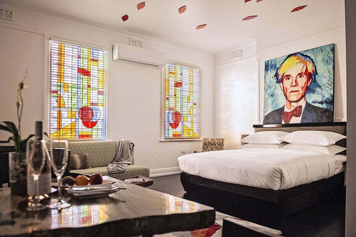 Warhol Suite | Egyptian cotton sheets, premium bedding, pillowtop beds