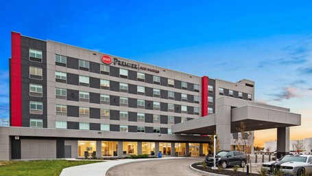 Best Western Premier Winnipeg East - Image 14