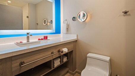Best Western Premier Winnipeg East - Image 26