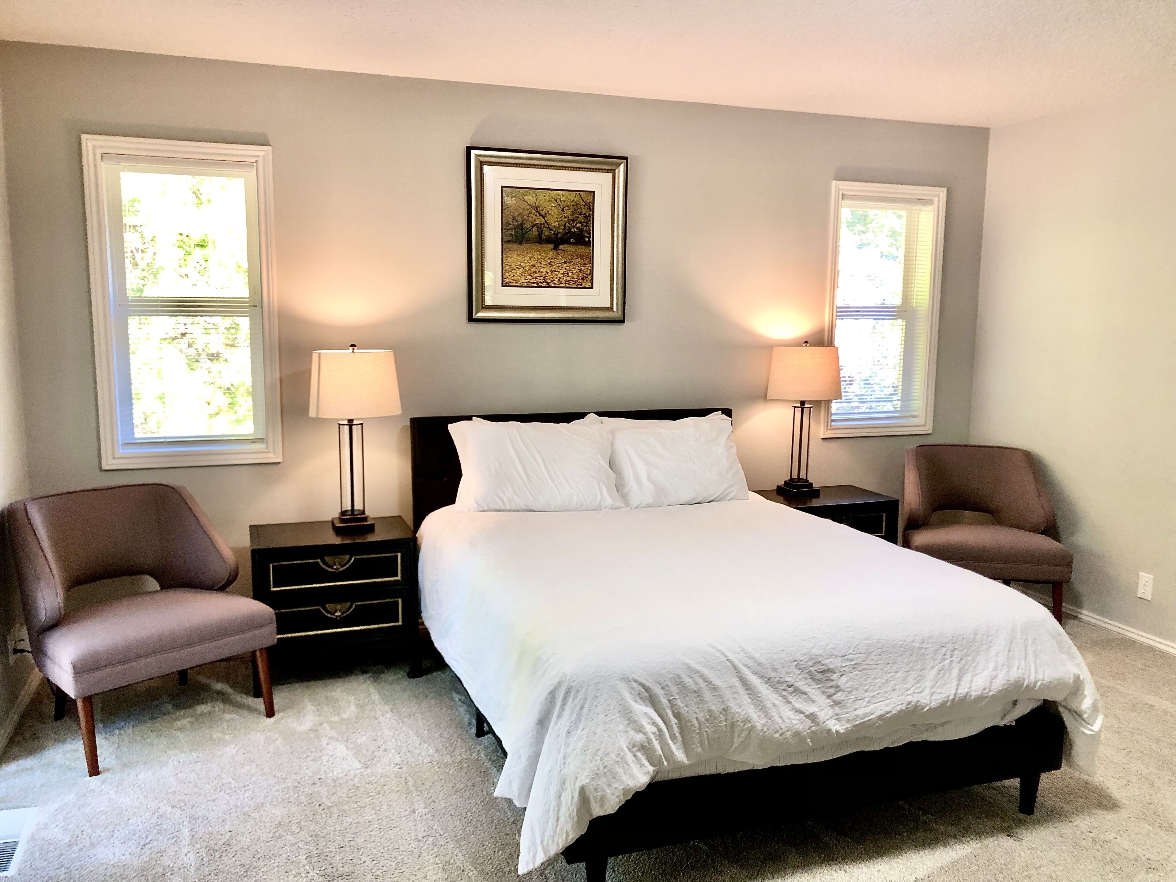 4 slaapkamers, een strijkplank/strijkijzer, wifi, beddengoed