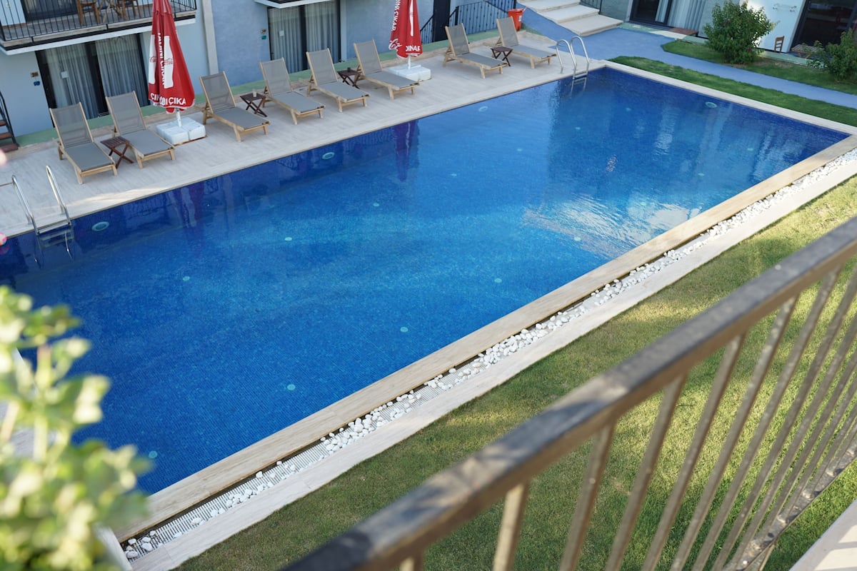 Premium Duplex | Terrace/patio