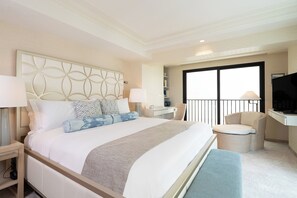 高級寝具、セーフティボックス (室内)、デスク、防音設備