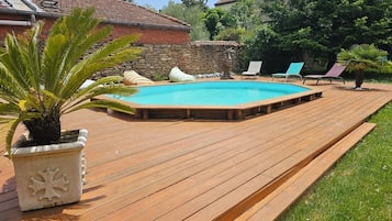 Piscina stagionale all'aperto