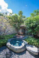 套房, 2 间卧室 (Residence) | 浴室 | 淋浴设施、大花洒淋浴喷头、免费洗浴用品、吹风机