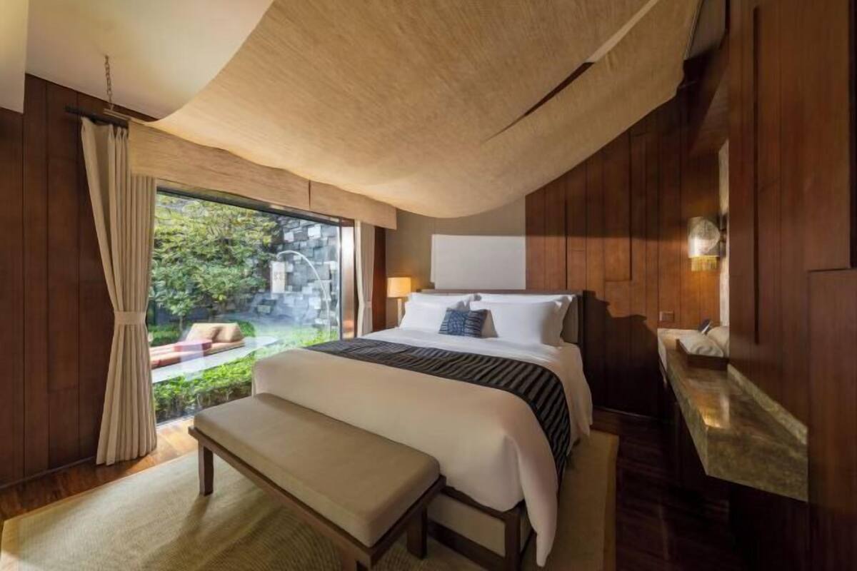 2 dormitoris, minibar amb articles gratuïts i caixa forta a l'habitació