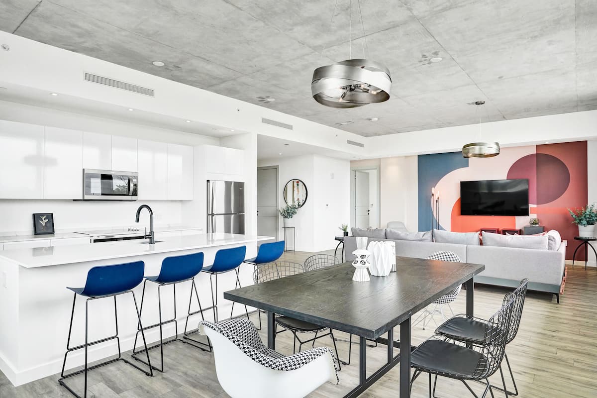 Design suite, 2 slaapkamers (301) | Privékeuken | Een oven, een kookplaat, een vaatwasser, een rijstkoker