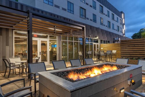 Courtyard by Marriott Charleston-North Charleston