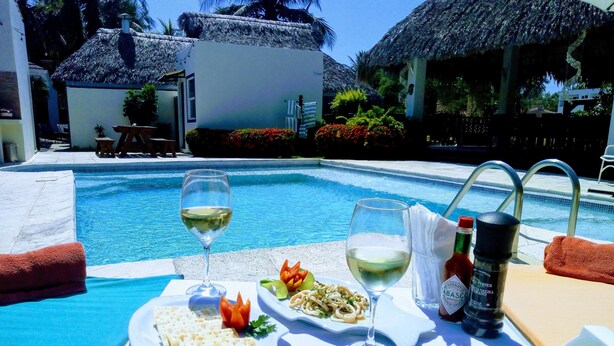 2 piscinas externas