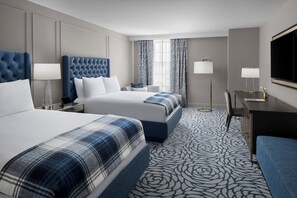 Frette Italian sheets, premium bedding, pillowtop beds, in-room safe - The Lytle Park Hotel, Autograph Collection (Cincinnati)