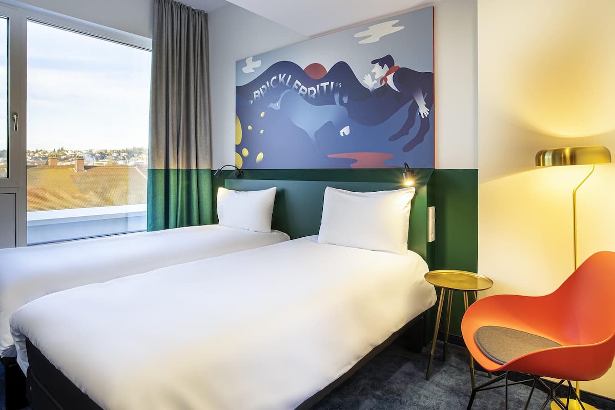Chambre Standard, 2 lits une place (New Sleeping Comfort Concept) | 1 chambre, bureau, lits bébé (gratuits), Wi-Fi gratuit