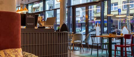Buffet déjeuner servi tous les jours en supplément