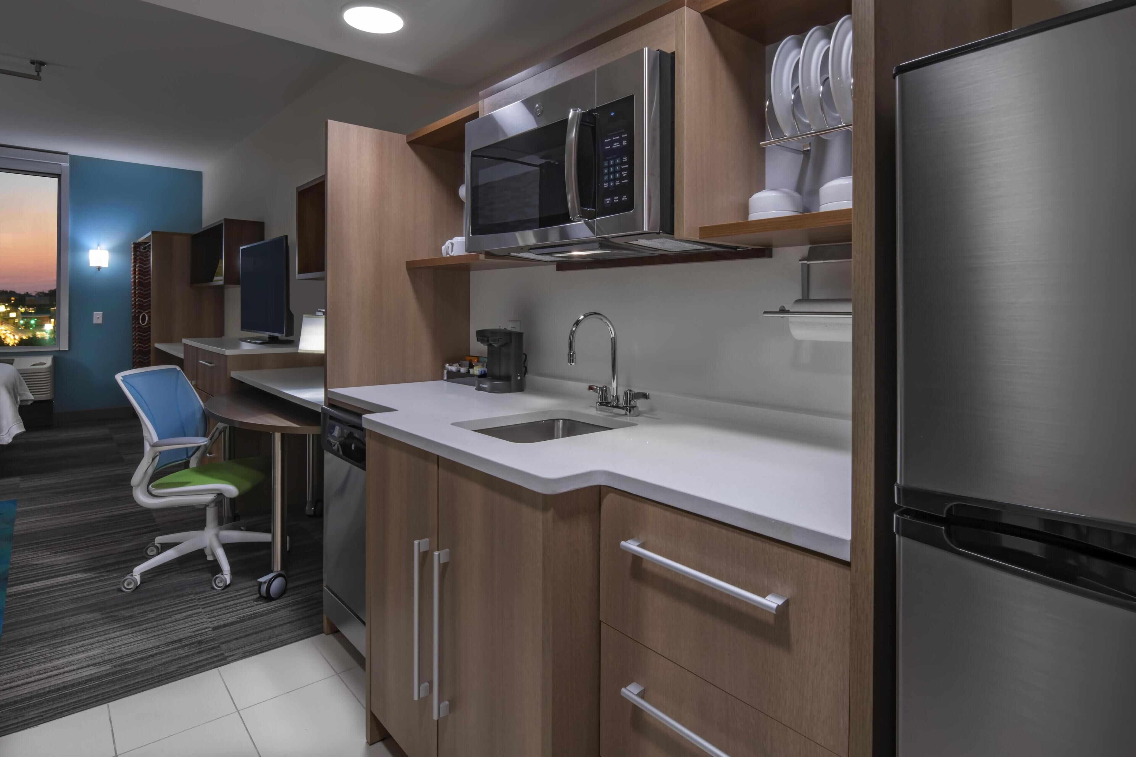 Studio, 1 Queen-Bett, Nichtraucher | Minibar