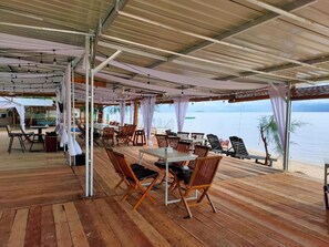 Frühstück, Mittagessen und Abendessen