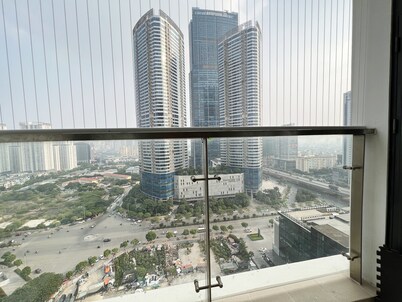 Luxhome Vinhomes Skylake