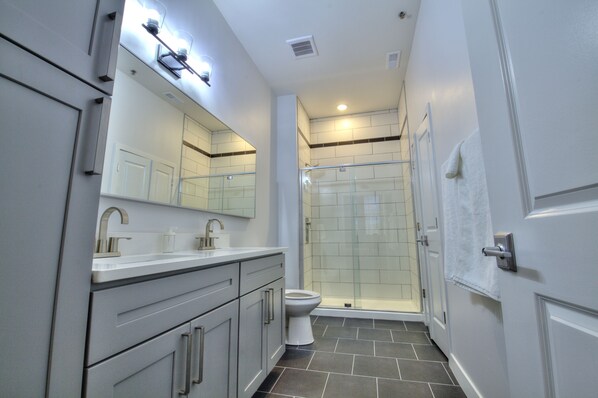 Room - Steelyard Apartment (St. Louis)