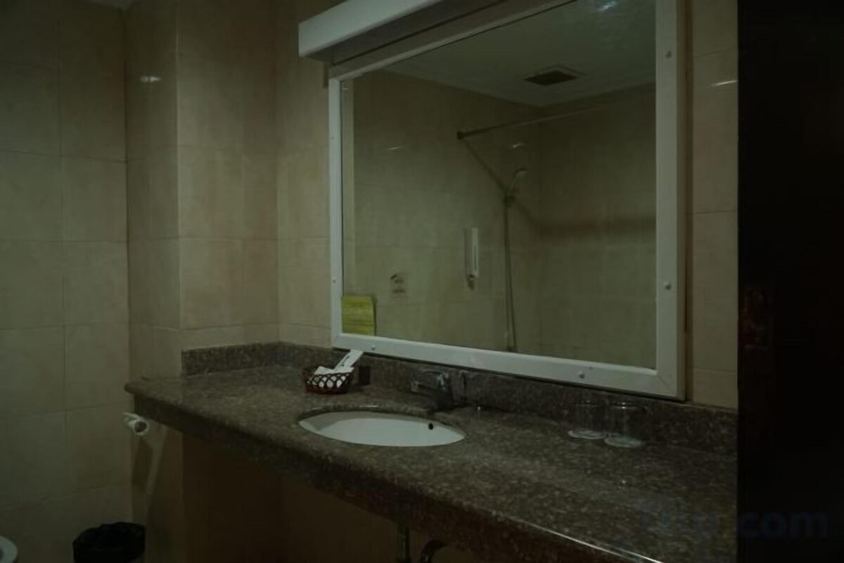 Baño | Ducha, toallas, jabón y champú