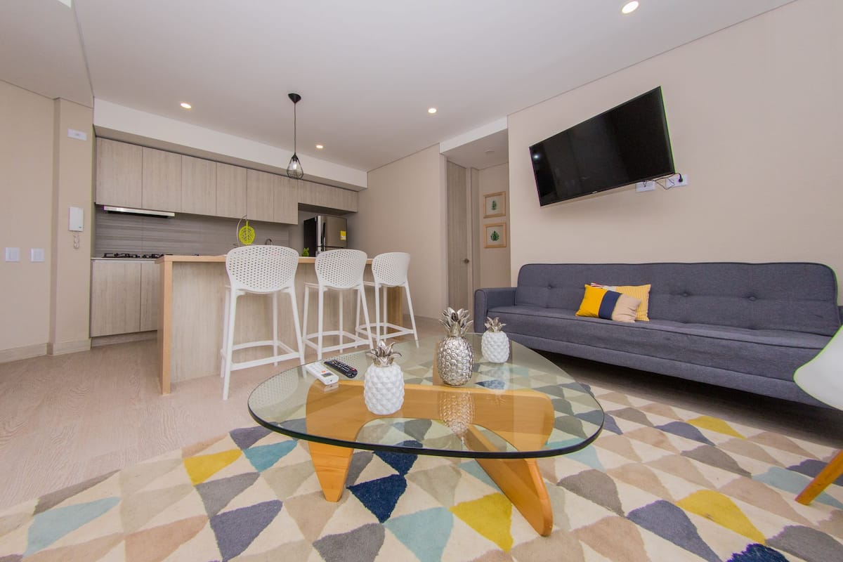 Luxury Apartment, 1 Bedroom, Pool Access, Ocean View | Living area
